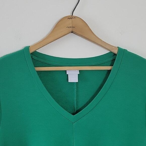 Chico's Zenergy Green Shark Bite Hem Tunic Size Medium - Picture 2 of 5